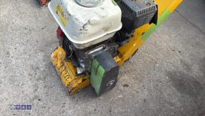 SPE petrol floor scabbler - 5