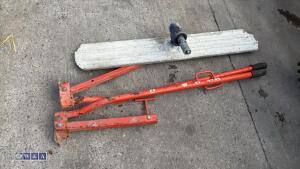 Manual concrete float head & 2 x handles - 4