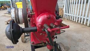 ASSOCIATED MANUFACTURING Co Chore Boy Line Mule Team 3hp stationary engine (s/n 505475) - 20