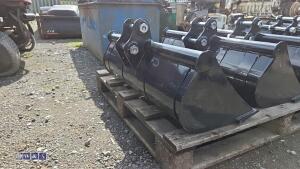 32'' ditching bucket (unused)(25mm pins) - 3