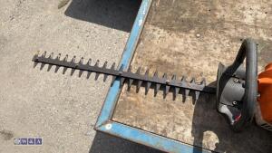 STIHL HS45 petrol hedge trimmer (3484345) - 3