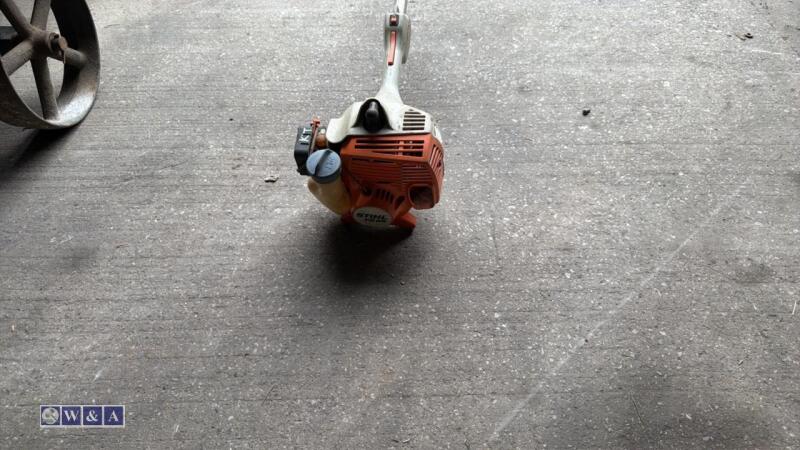 STIHL FS55 petrol strimmer