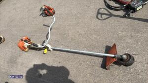 STIHL FS300 petrol strimmer - 6