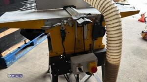240v planer c/w dust extractor pipe - 2