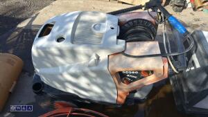 STIHL diesel pressure washer c/w hose & lance