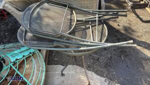 Metal garden table & 2 x chairs - 2