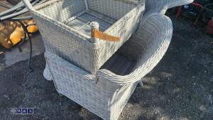 4 x rattan chairs - 2