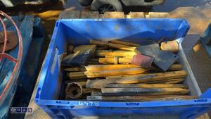 Box of breaker chisels - 2