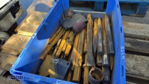 Box of breaker chisels - 3
