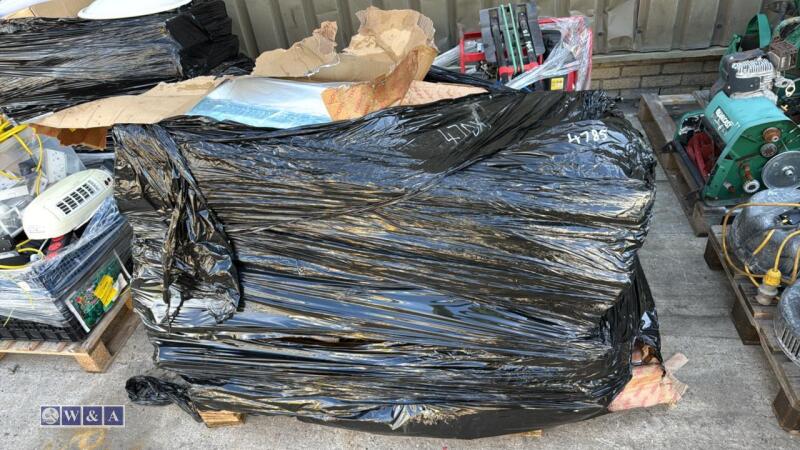 Pallet of ceiling lights