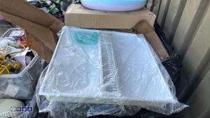 Pallet of ceiling lights - 3