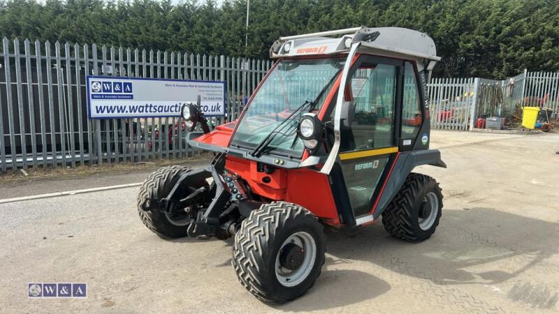 2019 REFORM METRAC H7RX banking tractor, front and rear 3-point links, Pto & spool valves A/C, 991 recorded hours (YX20 CWV)(71033564)