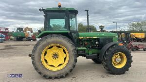 JOHN DEERE 3640 4wd tractor (s/n L03640U545864) - 10