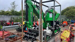 TAIYUE backhoe c/w hydraulic jack legs, bucket, external hydraulic tank & pump (unused) - 4