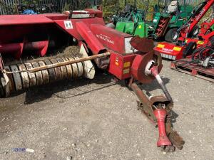 INTERNATIONAL B47 conventional baler (s/n 33483) - 9