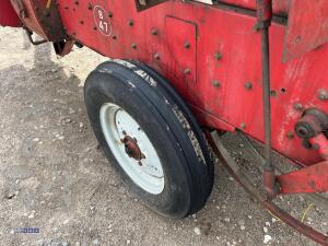 INTERNATIONAL B47 conventional baler (s/n 33483) - 11