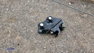 Quick hitch (unused)(25mm pins) - 3
