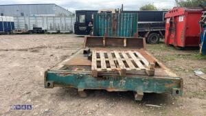 Roll-on roll-off flat body - 6
