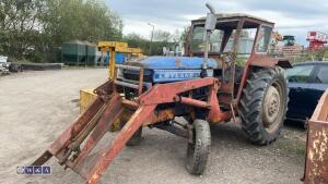 LEYLAND 384 2wd tractor c/w loader (inoperable)