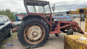 LEYLAND 384 2wd tractor c/w loader (inoperable) - 4