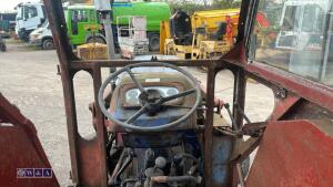 LEYLAND 384 2wd tractor c/w loader (inoperable) - 6