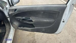 2014 VAUXHALL CORSA CDTI ECOFLEX S/S 5-speed manual diesel van (AF14 XEZ)(V5 & manual in office) - 15