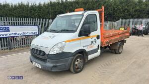 2012 IVECO DAILY 35C13 MWB 5-speed manual tipper (CU12 FHT)(V5 in office)