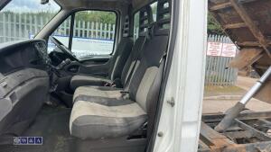 2012 IVECO DAILY 35C13 MWB 5-speed manual tipper (CU12 FHT)(V5 in office) - 14