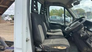 2012 IVECO DAILY 35C13 MWB 5-speed manual tipper (CU12 FHT)(V5 in office) - 15