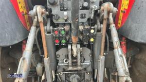 2010 MASSEY FERGUSON 6480 DYNA-6 4wd tractor, front links, front suspension, cab suspension, 4 x spool valves, push out puh, twin assister rams, air seat, a/c (SV10 ELU)(V5 in office) - 19