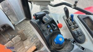 2010 MASSEY FERGUSON 6480 DYNA-6 4wd tractor, front links, front suspension, cab suspension, 4 x spool valves, push out puh, twin assister rams, air seat, a/c (SV10 ELU)(V5 in office) - 24