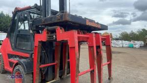 2003 LINDE H70 diesel driven forklift truck (P01104) with Bestblock twin pack clamp - 9