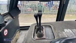 2003 LINDE H70 diesel driven forklift truck (P01104) with Bestblock twin pack clamp - 15