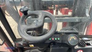 2003 LINDE H70 diesel driven forklift truck (P01104) with Bestblock twin pack clamp - 20