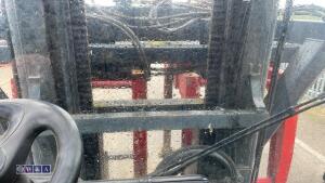2003 LINDE H70 diesel driven forklift truck (P01104) with Bestblock twin pack clamp - 22