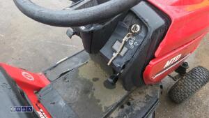 MTD RH115 petrol ride on mower c/w collector - 16