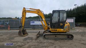 2001 JCB 805 rubber tracked excavator (s/n E0802667) with bucket, blade & piped - 2