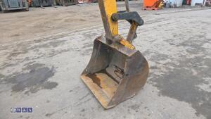 2001 JCB 805 rubber tracked excavator (s/n E0802667) with bucket, blade & piped - 15