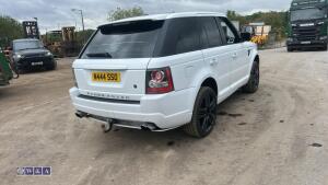 2010 LAND ROVER RANGE ROVER SPORT HSE 3.0 V6 6-speed automatic diesel (N444 SSO)(MoT 10th August 2027) - 5