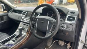 2010 LAND ROVER RANGE ROVER SPORT HSE 3.0 V6 6-speed automatic diesel (N444 SSO)(MoT 10th August 2027) - 31