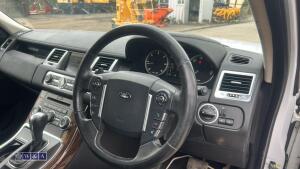 2010 LAND ROVER RANGE ROVER SPORT HSE 3.0 V6 6-speed automatic diesel (N444 SSO)(MoT 10th August 2027) - 35