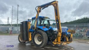 2005 NEW HOLLAND TS100A tractor, twin assister rams, front weights, air seat, shuttle,,air conditioning, c/w Bomford Falcon 5:5 hedge cutter, joystick controls, road blower (FN05 CWV)(V5 in office) - 20