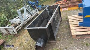 Hydraulic mixing auger bucket to suit Avant & Multione loaders (approx 1700mm) - 11