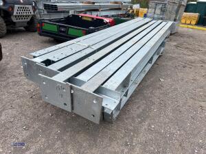 60ft x 20ft x 12ft Agricultural galvanised steel building, 8 x stanchions, 8 x rafters - 2