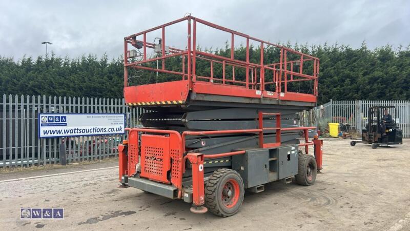 2013 SKYJACK SJ9250 diesel driven scissor lift (s/n 50001118)