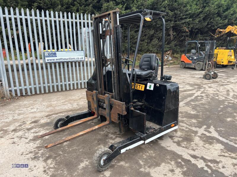 2010 PALFINGER F3151 forklift truck (s/n 100116238) with triple mast & side-shift