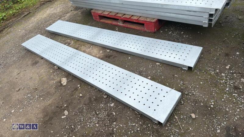 Set of 8ft car & trailer recovery ramps