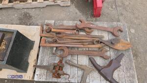 Quantity of blacksmith tools - 4