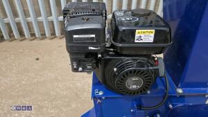 T-MECH 5hp petrol shredder c/w wheels - 3