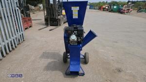 T-MECH 5hp petrol shredder c/w wheels - 4